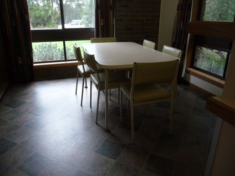 29 Merrangbaur Street, Lakes Entrance VIC 3909