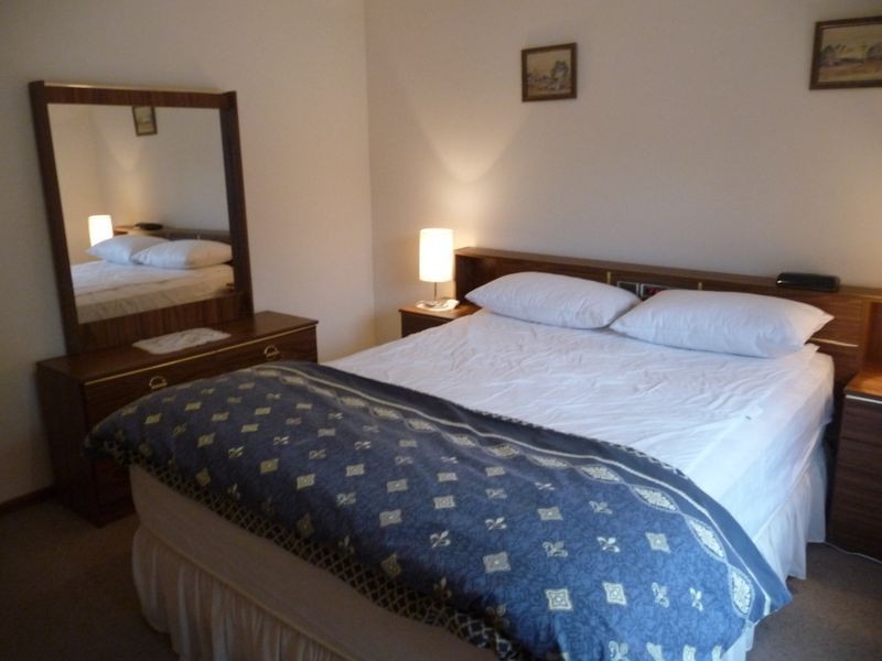 29 Merrangbaur Street, Lakes Entrance VIC 3909