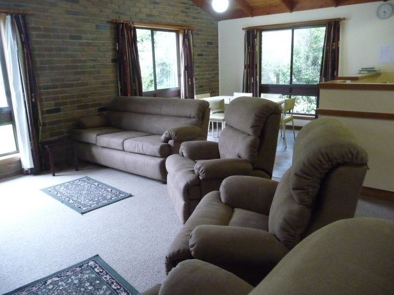 29 Merrangbaur Street, Lakes Entrance VIC 3909