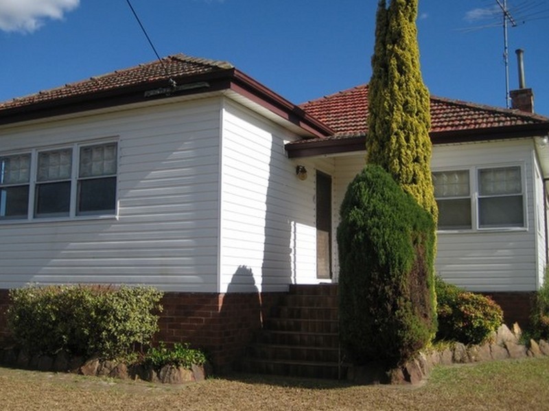 Elderslie NSW 2570