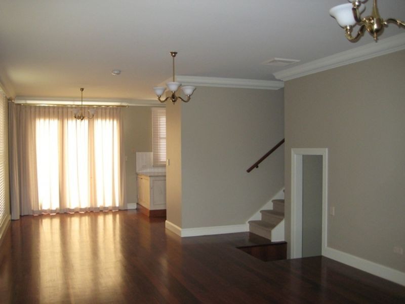 4/62-64 Broughton Street, Camden NSW 2570