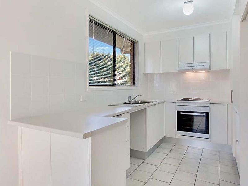 26 Engesta Ave, Camden South NSW 2570