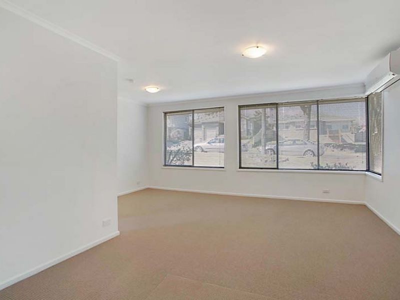 26 Engesta Ave, Camden South NSW 2570