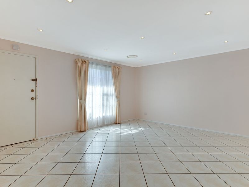 10 Caribou Place, Raby NSW 2566