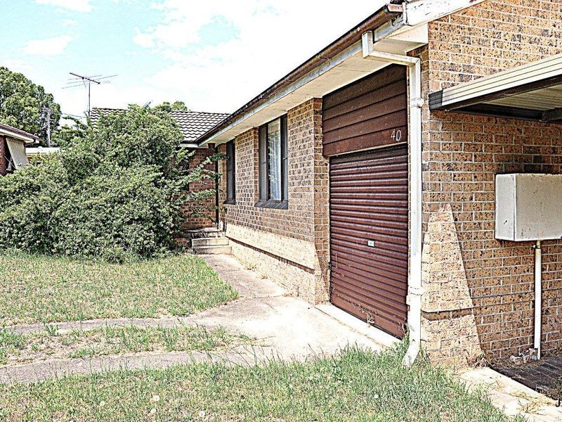 40 Cruickshank Avenue, Elderslie NSW 2570