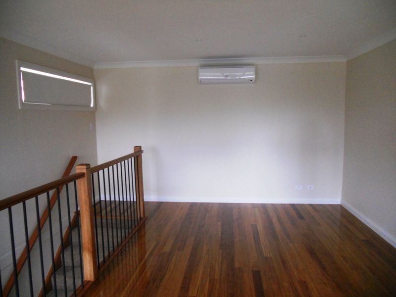 3 3 Istana Road, Campbelltown NSW 2560