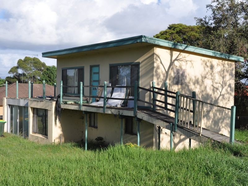 37 Cowper Drive, Camden South NSW 2570