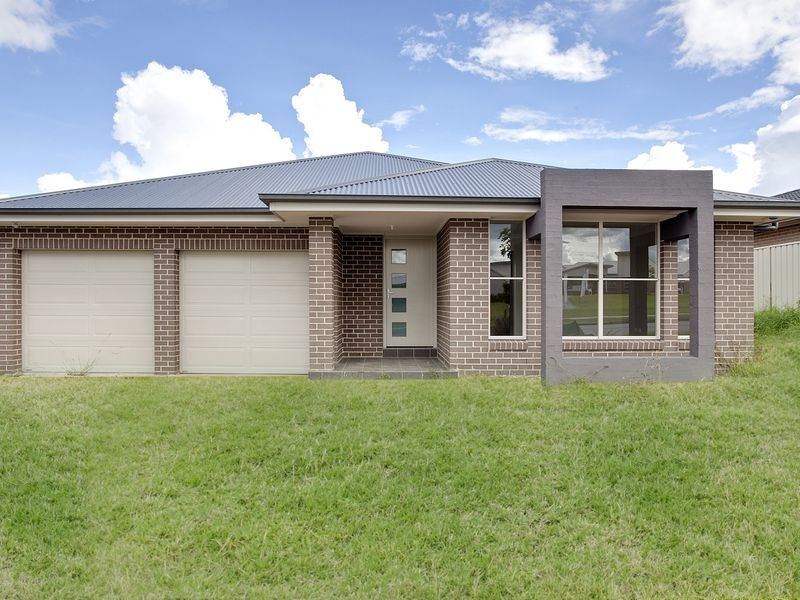 7 Grice Street, Oran Park NSW 2570