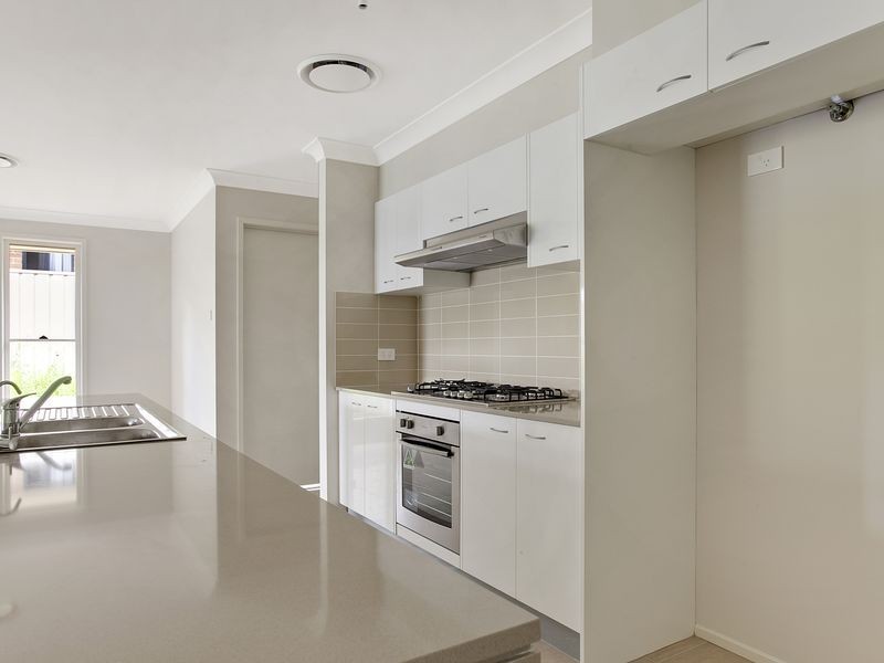 7 Grice Street, Oran Park NSW 2570