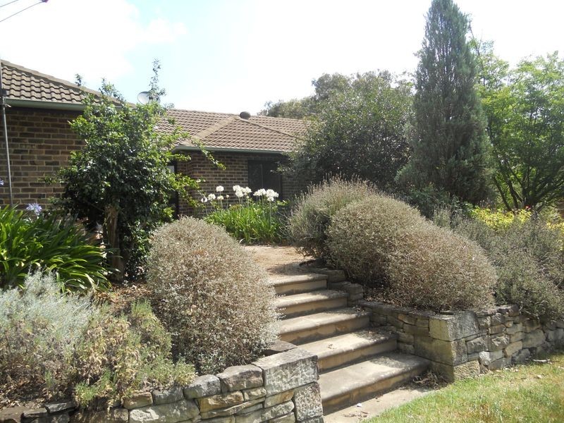 27 Martine Ave, Camden South NSW 2570