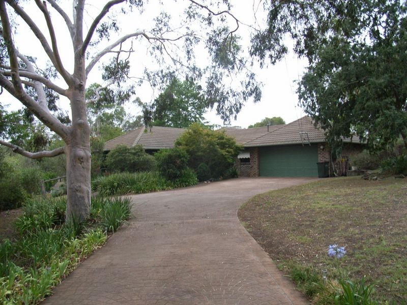 27 Martine Ave, Camden South NSW 2570