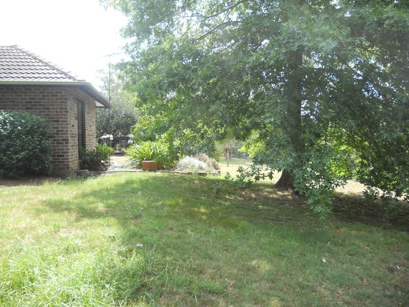 27 Martine Ave, Camden South NSW 2570