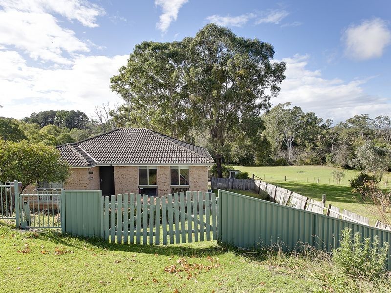 14 Macquarie Avenue, Camden NSW 2570