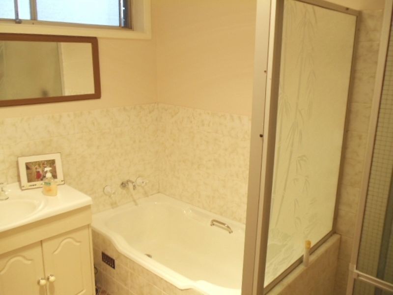 30 Cruikshank Avenue, Elderslie NSW 2570