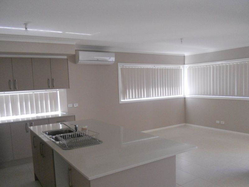 3 Neil Place, Oran Park NSW 2570