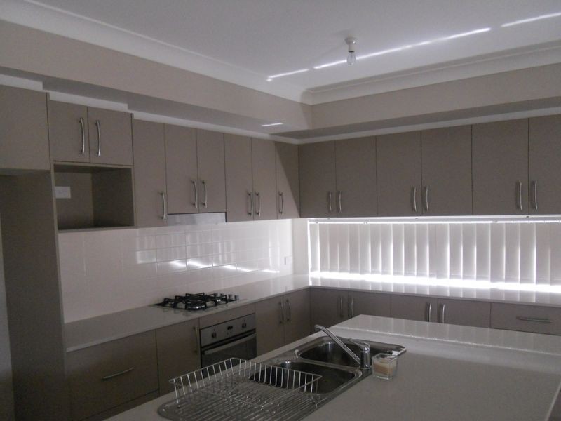 3 Neil Place, Oran Park NSW 2570