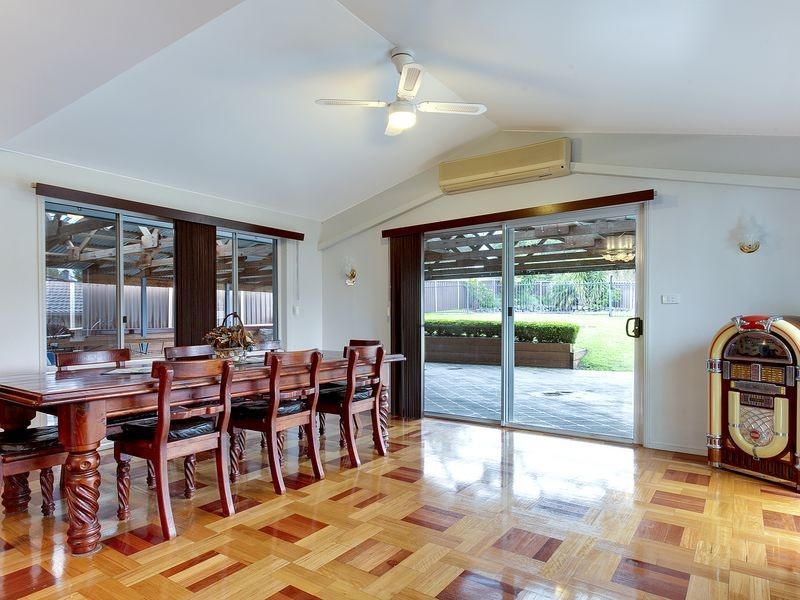 96 Merlin Street, The Oaks NSW 2570