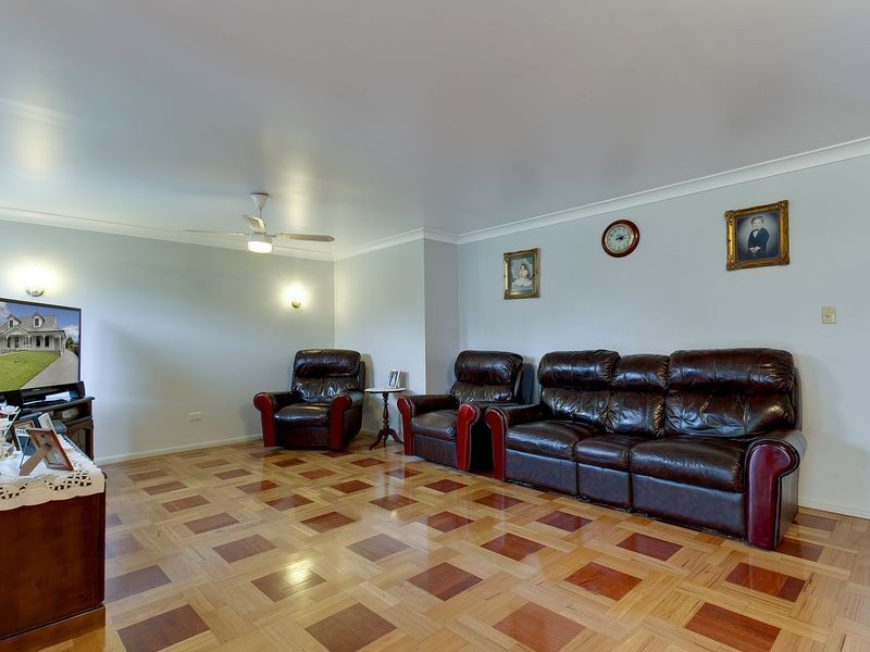 96 Merlin Street, The Oaks NSW 2570