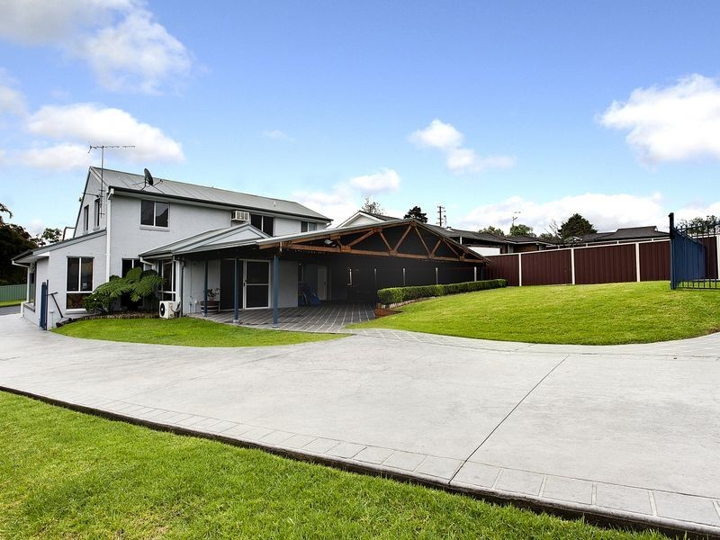 96 Merlin Street, The Oaks NSW 2570