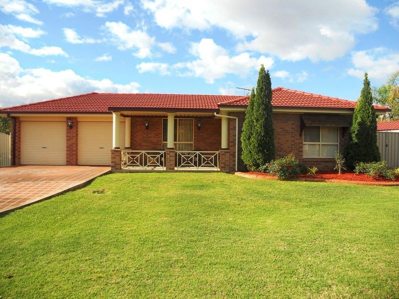 12 Valley View Drive, Narellan NSW 2567