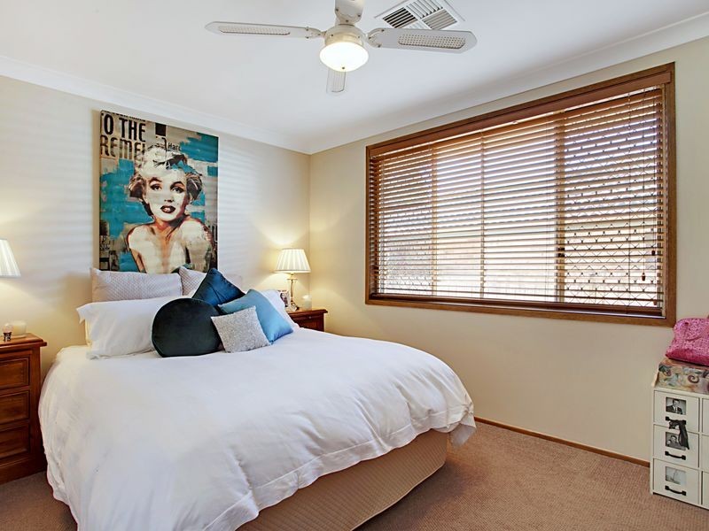 1 Elm Place, Narellan Vale NSW 2567