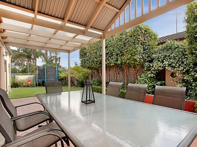 6 Joan Place, Currans Hill NSW 2567