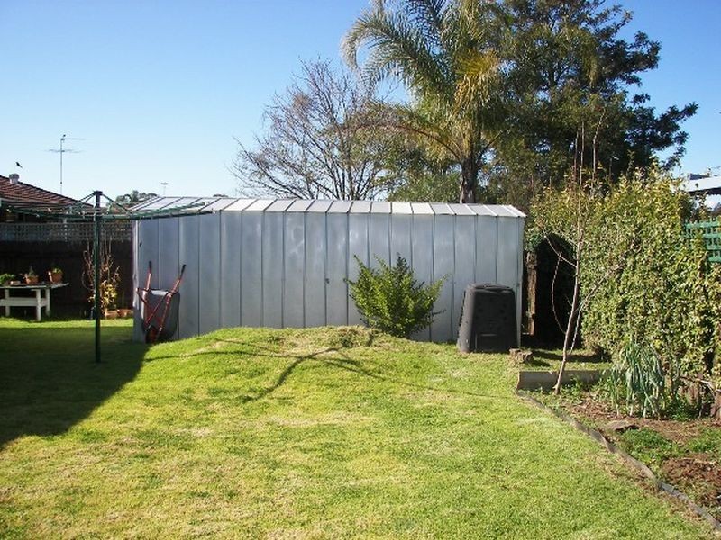 5 REYNALDO PLACE, Rosemeadow NSW 2560