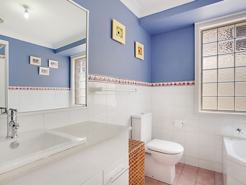 28 Kurrajong Circuit, Mount Annan NSW 2567