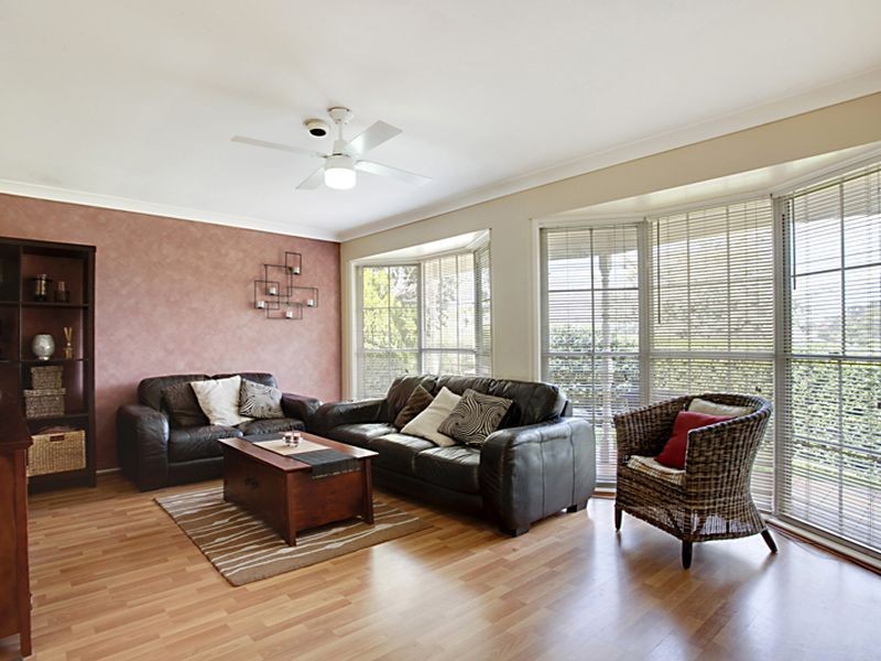 32 Woodcourt Street, Ambarvale NSW 2560