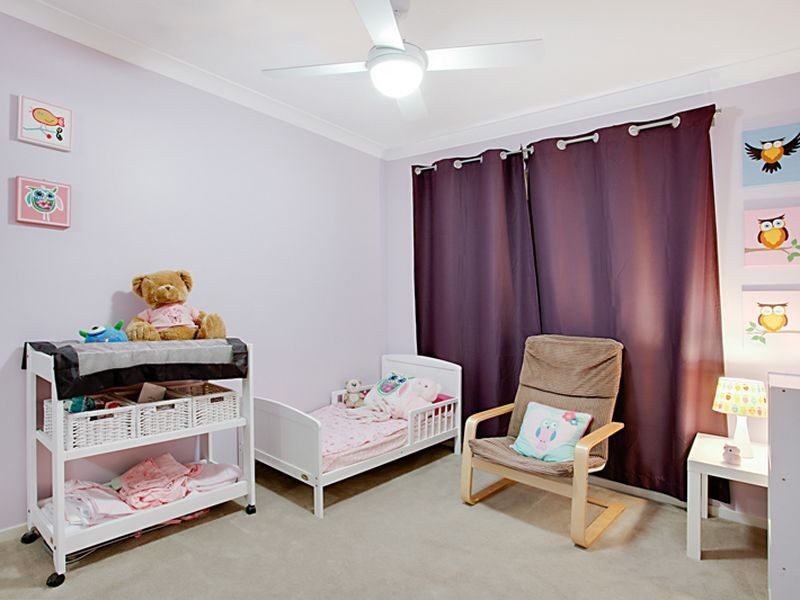 33 Minorca Circuit, Spring Farm NSW 2570