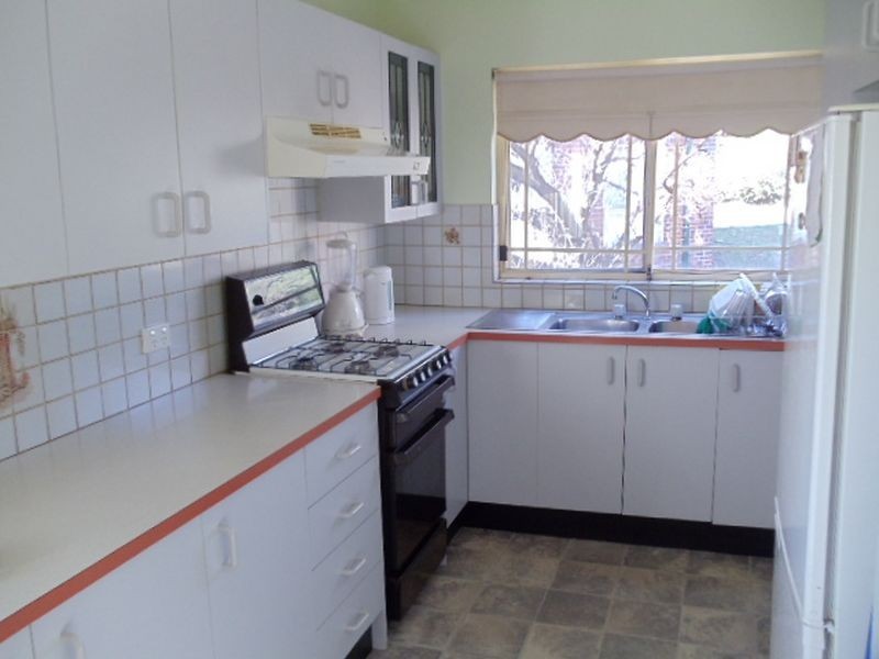 4/1A Old Hume Highway, Camden NSW 2570