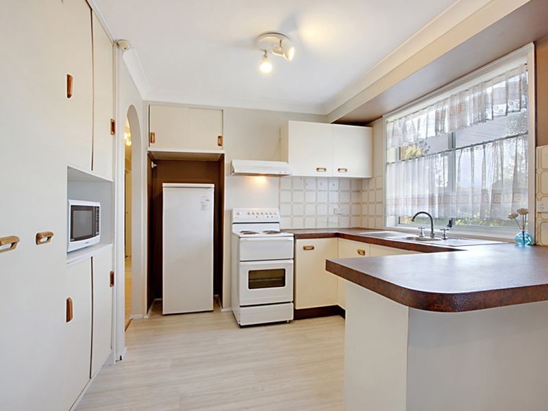 4 College Road, Campbelltown NSW 2560