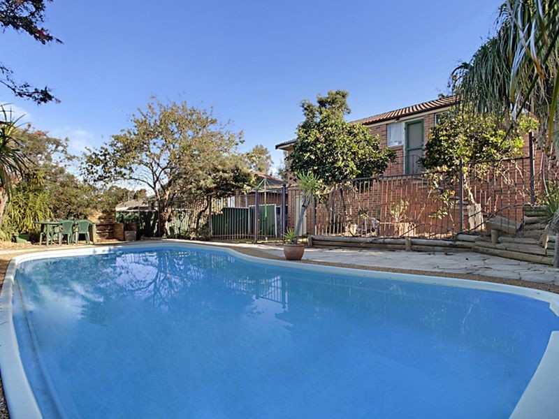4 College Road, Campbelltown NSW 2560