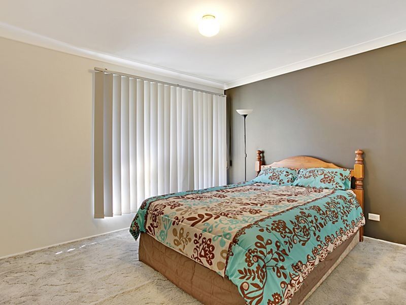 4 College Road, Campbelltown NSW 2560