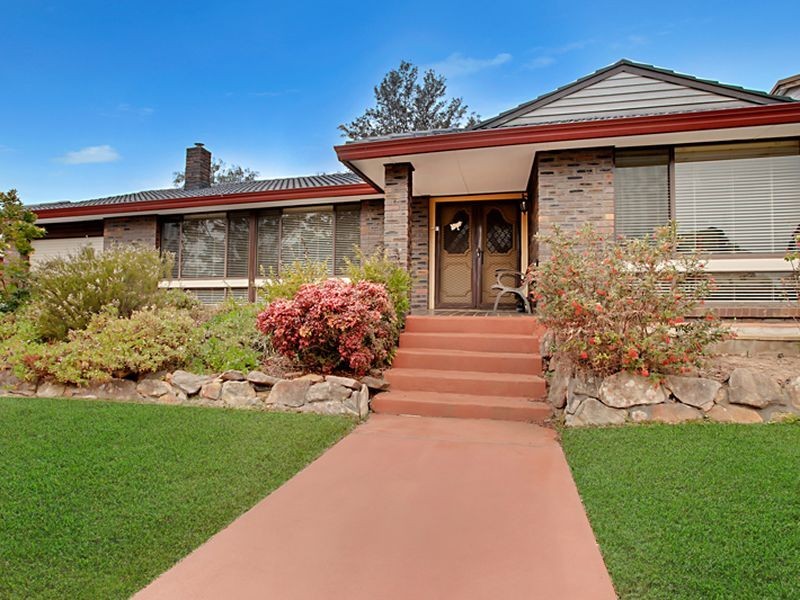19 Greenaway Avenue, Camden South NSW 2570