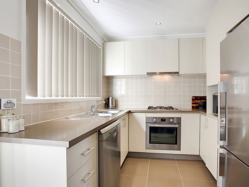 16 Belmont Avenue, Spring Farm NSW 2570