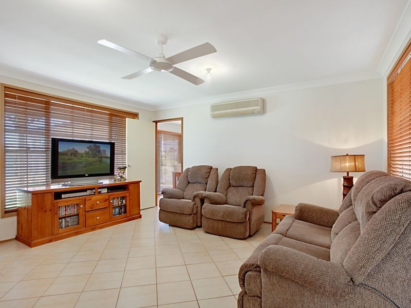 6 Carandini Street, St Helens Park NSW 2560