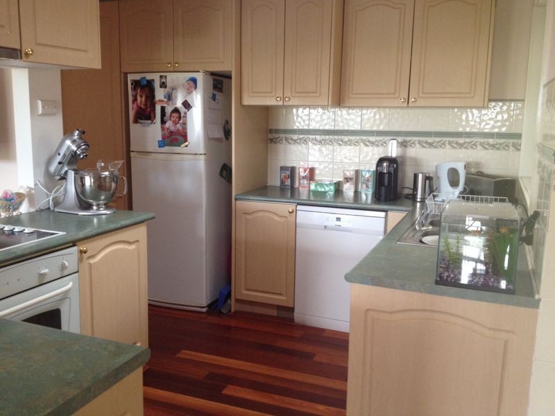 11 Peppercorn Avenue, Mount Hunter NSW 2570