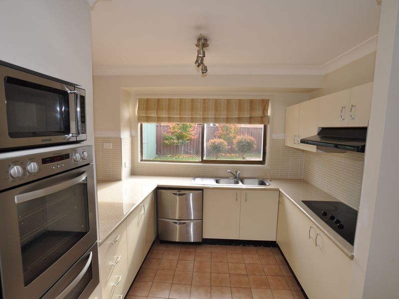 28 Armstrong Street, Raby NSW 2566