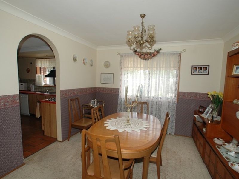 9 McCALL AVENUE, Camden South NSW 2570