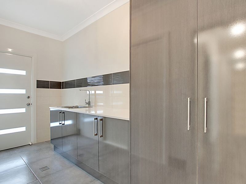 Spring Farm NSW 2570