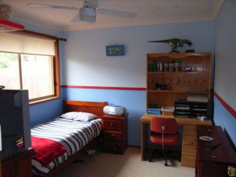 24B William Street, The Oaks NSW 2570