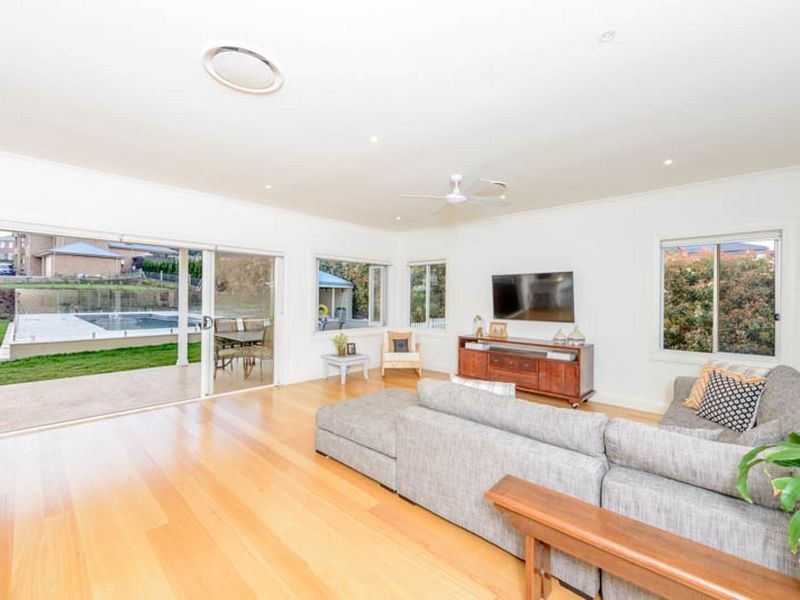 8 Yewens Circuit, Grasmere NSW 2570