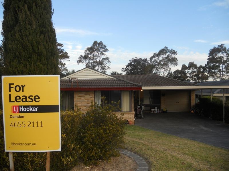 86 Berallier Drive, Camden South NSW 2570