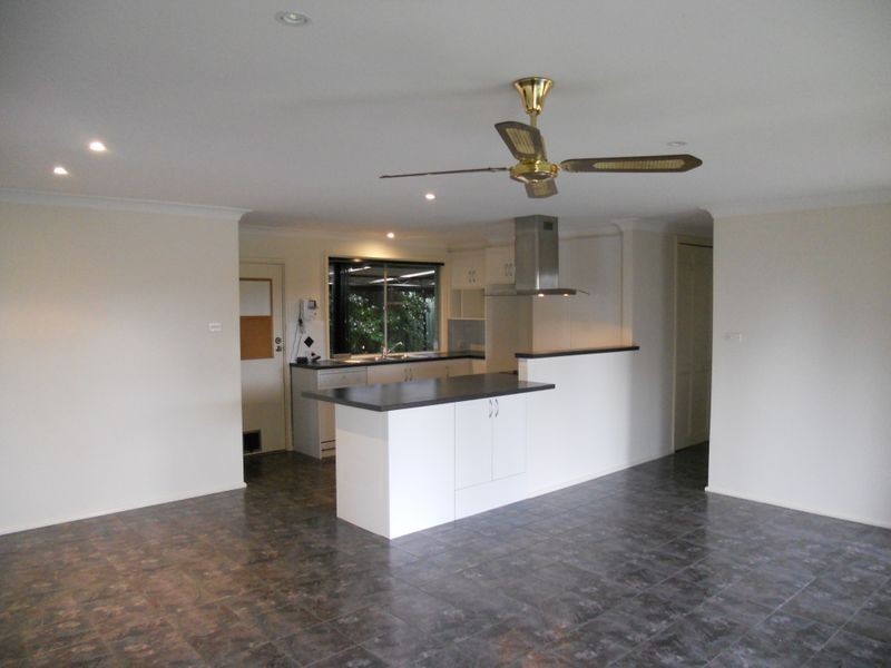 27 Starr Close, Camden NSW 2570