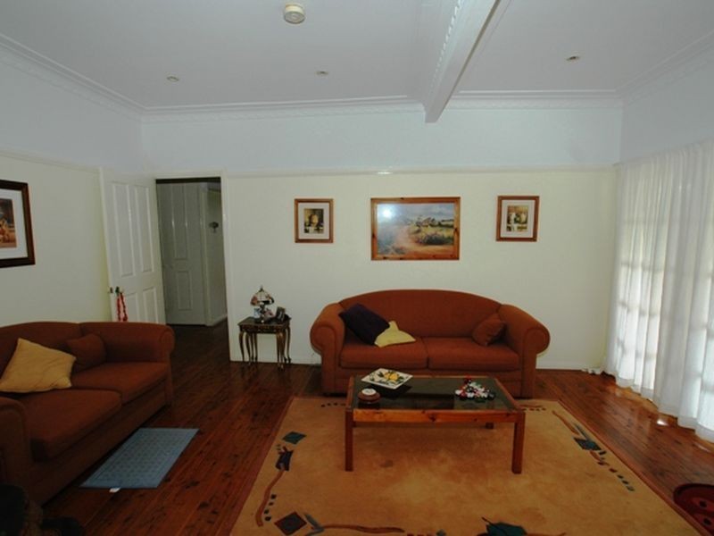 107 BURRAGORANG ROAD, Mount Hunter NSW 2570