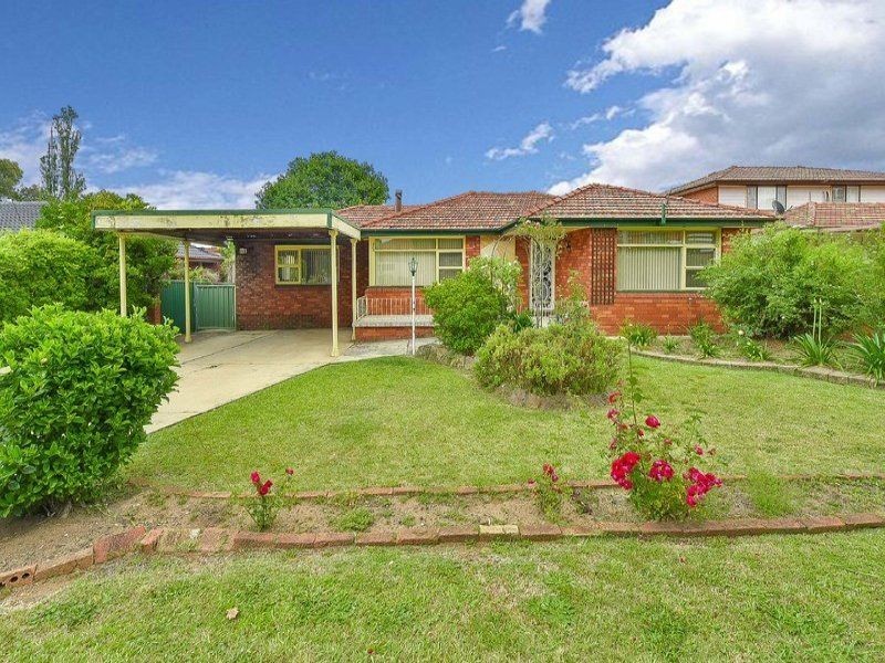 69 Pindari Ave, Camden NSW 2570
