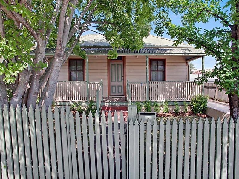 1/5 View Street, Camden NSW 2570