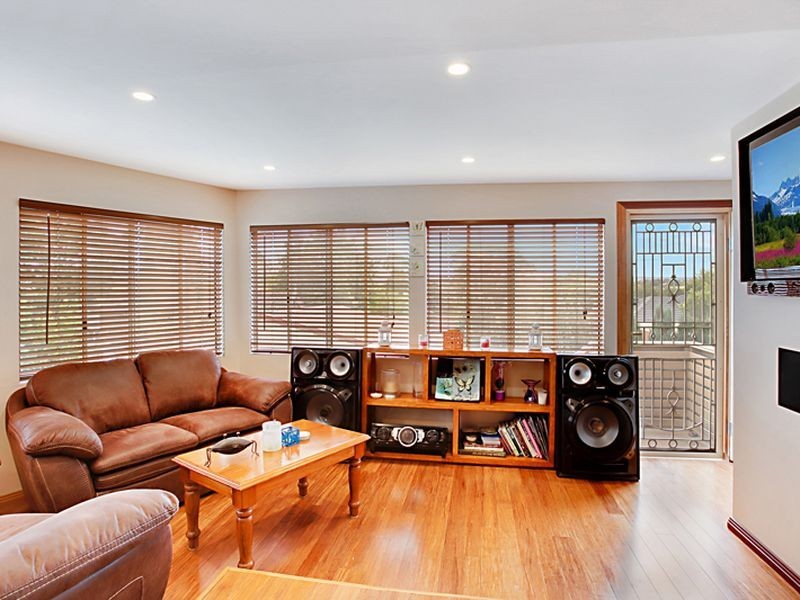 12 Flinders Avenue, Camden South NSW 2570