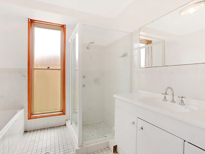 24B William Street, The Oaks NSW 2570